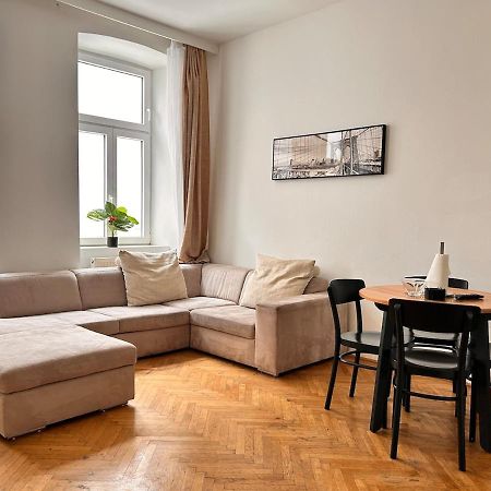 Spacious Central 4-Room Suite For 6 - Near Subway Vienna Luaran gambar