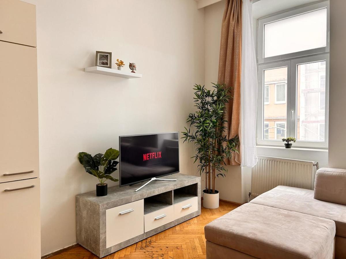 Spacious Central 4-Room Suite For 6 - Near Subway Vienna Luaran gambar