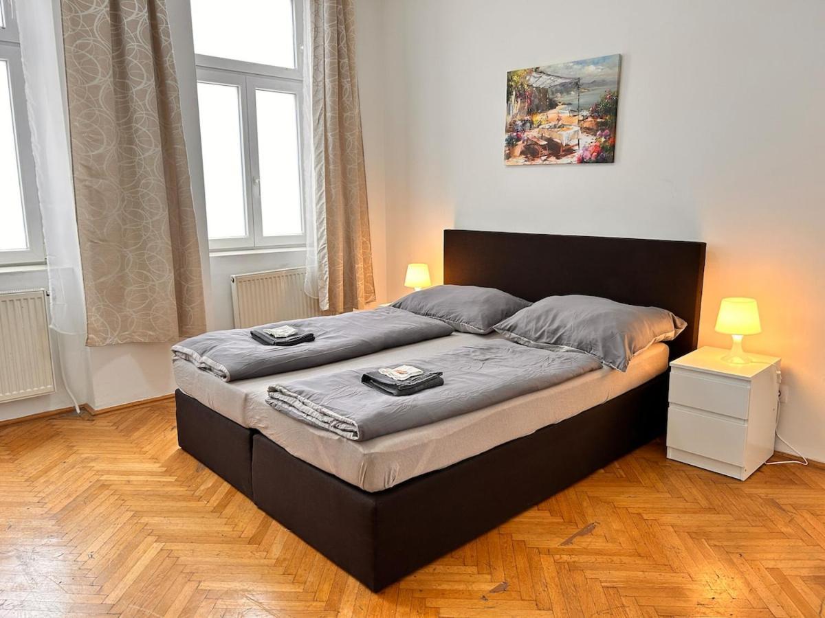 Spacious Central 4-Room Suite For 6 - Near Subway Vienna Luaran gambar